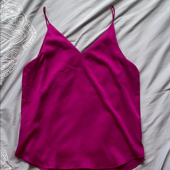Express Magenta tank top/blouse size medium - Picture 3 of 3